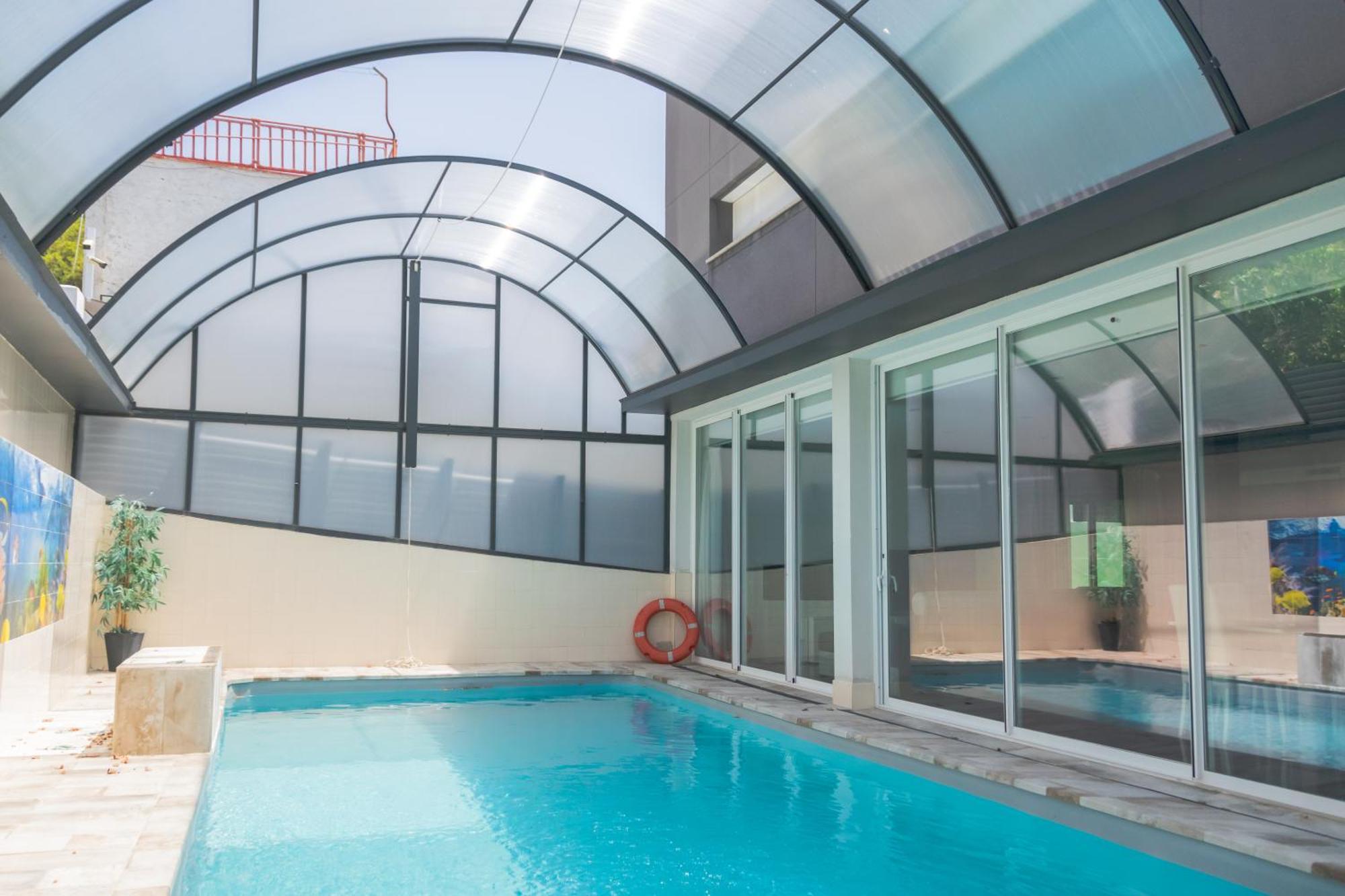 Luxurious Villa Marly II Кастельдафелс Екстер'єр фото